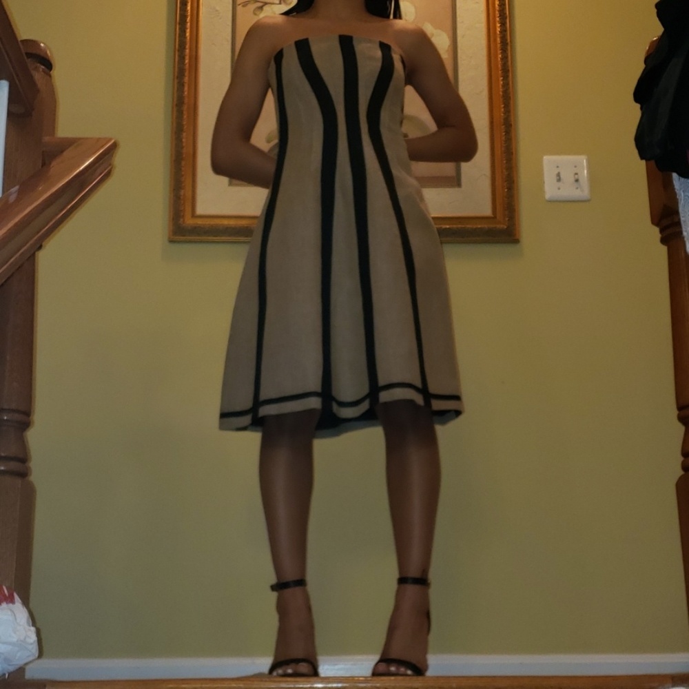Dolce and Gabbana structured dress - Picture 4 of 8